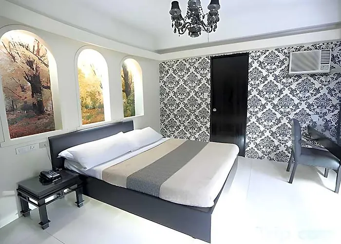 Hotel Victoria Court Canley - Pasig 3*
